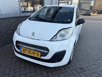 Peugeot 107 1.0 12V 5drs picture 2