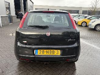 Fiat Grande Punto 1.4 16V Dynamic picture 9