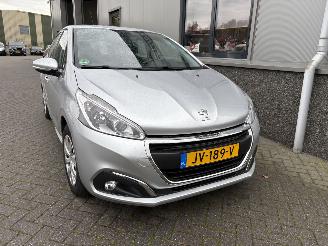 Peugeot 208 1.2 PureTech Blue Lion picture 27