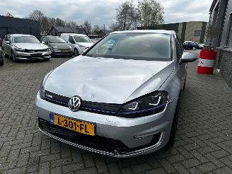Volkswagen e-Golf E-Golf picture 39