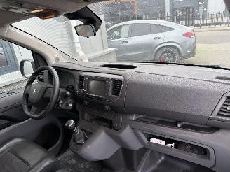 Peugeot Expert 231L 2.0 BlueHDI 120 Premium picture 35