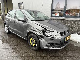 damaged passenger cars Volkswagen Polo 1.2TSI Highline 2014/5