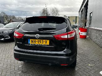 Nissan Qashqai 1.2 N-Connecta picture 21