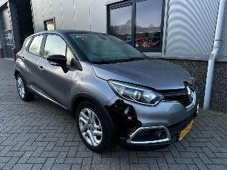 Unfallwagen Renault Captur 0.9 TCe Dynamique 2014/4