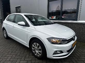 damaged passenger cars Volkswagen Polo 1.0TSI 70kw Comfortline Business 2020/9