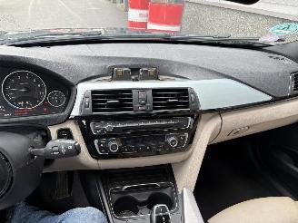 BMW 3-serie 320i M sport Touring Automaat picture 22