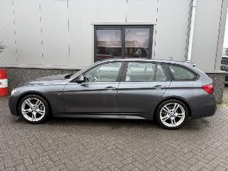 BMW 3-serie 320i M sport Touring Automaat picture 14