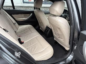 BMW 3-serie 320i M sport Touring Automaat picture 31