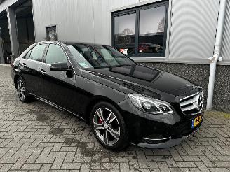 Vaurioauto  passenger cars Mercedes E-klasse 200CDI Ambition Avantgarde 2013/8