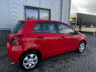 Toyota Yaris 1.0 VVTI Idols picture 5