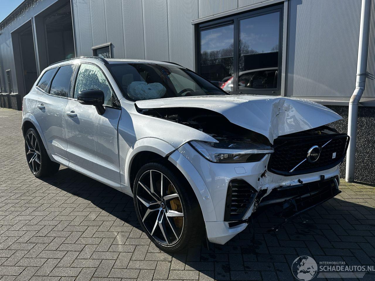 Volvo Xc-60 2.0 T8 Plug-in-hybrid AWD Polestar Engineered