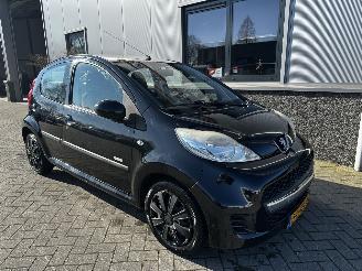  Peugeot 107 1.0-12V Millesim 200 2010/10