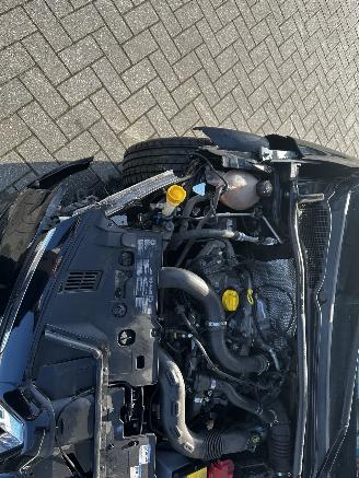 Renault Clio 0.9 TCe Expression picture 14