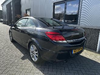 Opel Astra TWIN TOP 1.8 Temptation picture 13