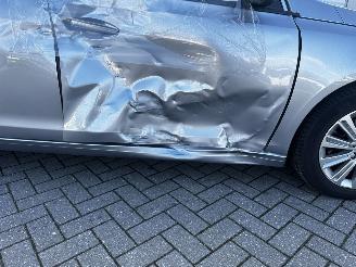 Peugeot 308 1.2 PureTech Blue Lease Premium picture 13