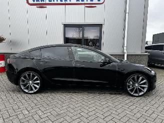 Tesla Model 3 Long Range AWD 75 kWh picture 16