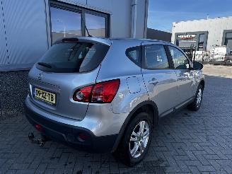 Nissan Qashqai 2.0 Tekna Premium picture 2