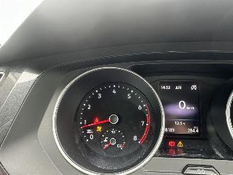 Volkswagen Tiguan 1.4 TSI Comfortline Business R picture 2