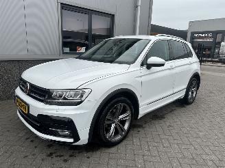 Volkswagen Tiguan 1.4 TSI Comfortline Business R picture 24