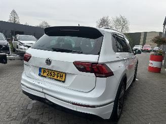 Volkswagen Tiguan 1.4 TSI Comfortline Business R picture 30