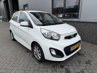 Coche accidentado Kia Picanto 1.0 CVVT ISG Plus Pack 2013/5