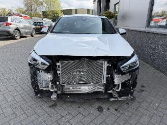 BMW 1-serie 118I High Executive picture 3