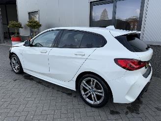 BMW 1-serie 118I High Executive picture 15