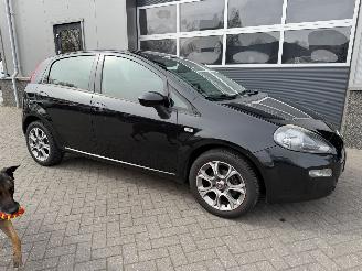 Fiat Punto Evo 0.9 TwinAir Sempre picture 3
