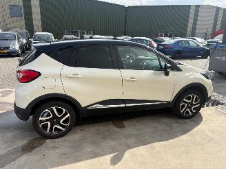 Renault Captur 0.9 TCe Dynamique picture 19