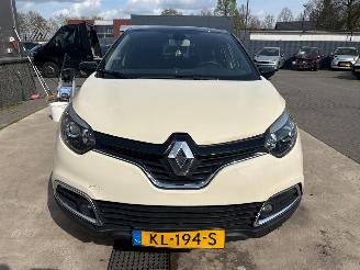Renault Captur 0.9 TCe Dynamique picture 3