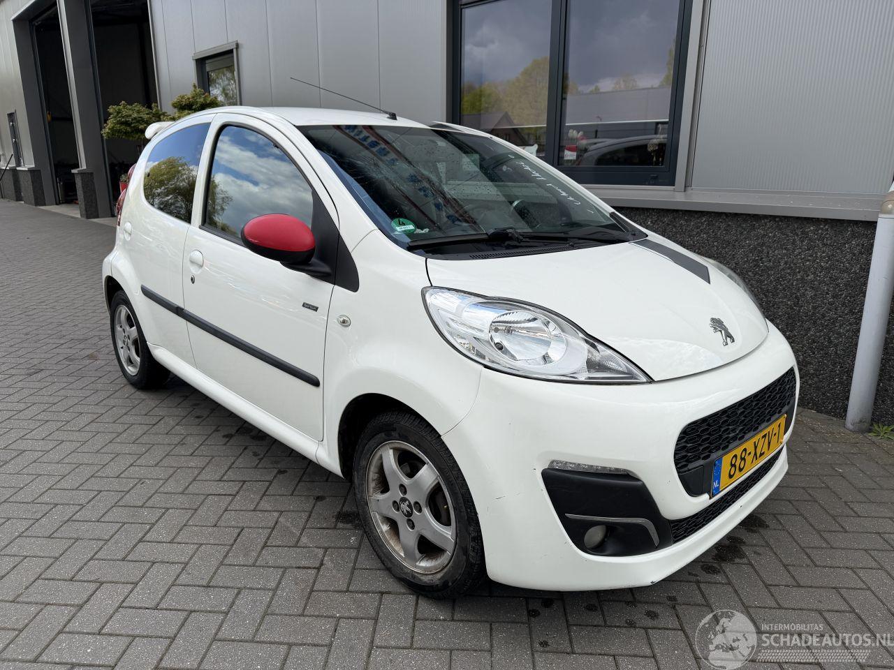 Peugeot 107 1.0 Sportium