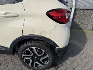 Renault Captur 0.9 TCe Dynamique picture 12