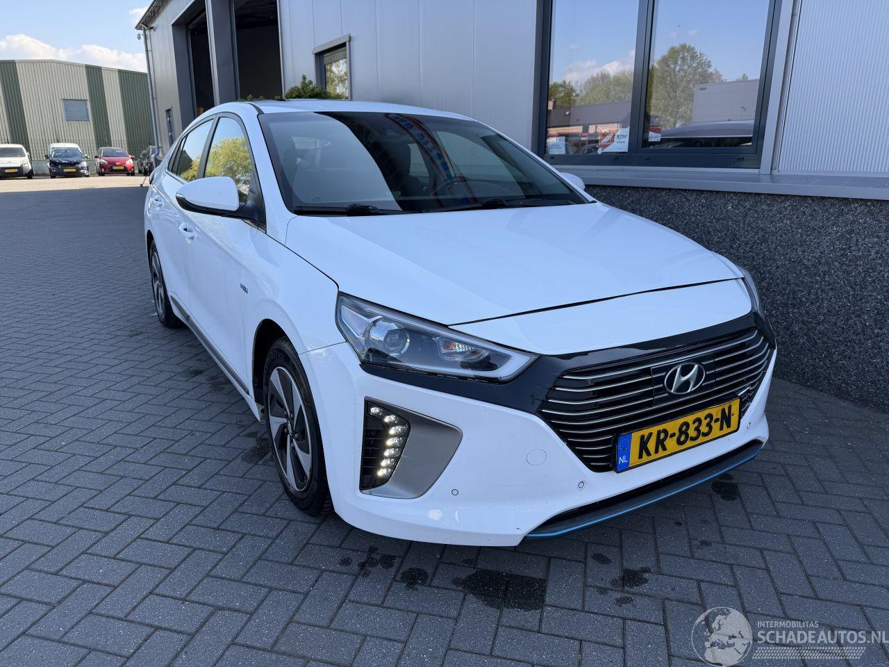 Hyundai Ioniq 1.6 GDI First Edition