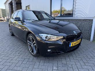 Voiture accidenté BMW 3-serie 318i M Sport Touring Corporate Lease 2019/11
