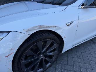 Tesla Model S 75D Base picture 21