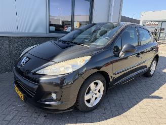 Peugeot 207 1.4 VTi Access picture 22