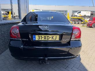 Toyota Avensis 2.0 VVTi Luna picture 8