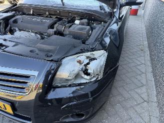 Toyota Avensis 2.0 VVTi Luna picture 24