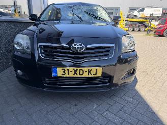 Toyota Avensis 2.0 VVTi Luna picture 30