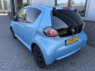 Toyota Aygo 1.0 VVT-i Dynamic Blue picture 19