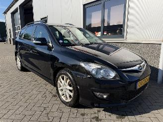 Damaged car Hyundai I-30 1.4 i-Motion 2012/1
