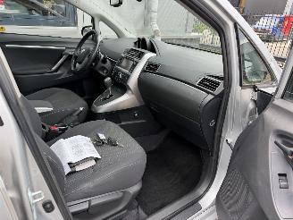 Toyota Verso 1.8 VVT-i Business picture 9