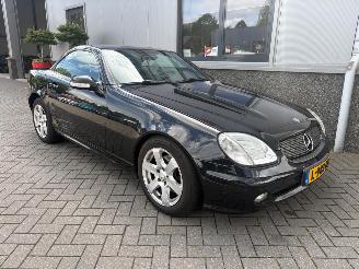 skadebil auto Mercedes SLK 200 K. 2001/4
