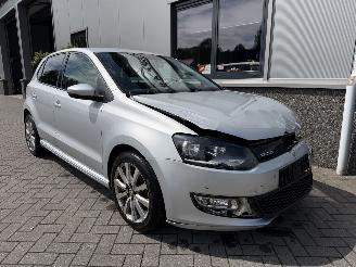 Vaurioauto  passenger cars Volkswagen Polo 1.4 TDI BlueMotion 2015/4