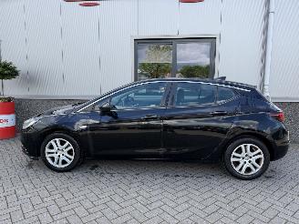 Opel Astra 1.0 Online Edition picture 35