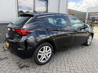 Opel Astra 1.0 Online Edition picture 5