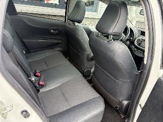 Toyota Yaris 1.5 Full Hybrid Dynamic picture 9