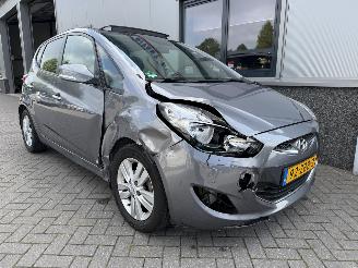Auto incidentate Hyundai Ix20 1.6 i-Catcher 2012/9