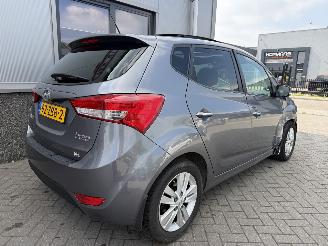 Hyundai Ix20 1.6 i-Catcher Automaat picture 6