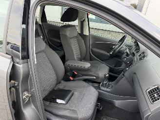 Volkswagen Polo 1.2 TSI Comfortline Connected Series picture 23
